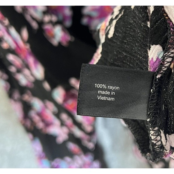 Lane Bryant Floral Cut Out V-Neck Flowy Tunic Bell Sleeve Top Size 26 POCKETS - Picture 4 of 10